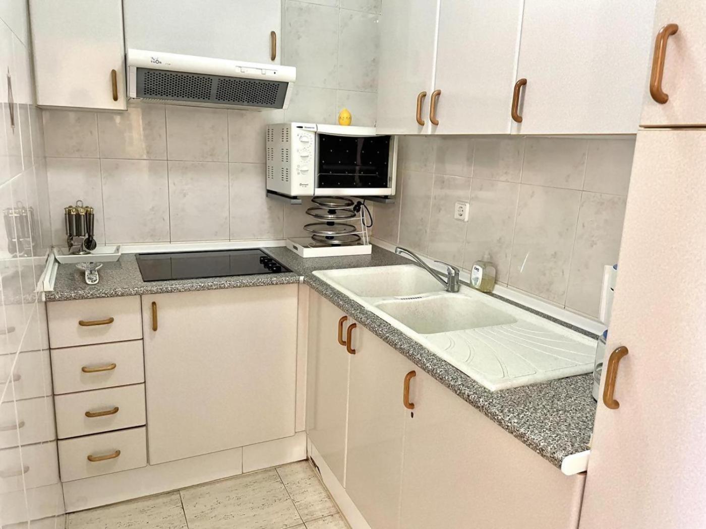 33Apartamento Soleado De Dos Habitaciones エンプリアブラバ エクステリア 写真