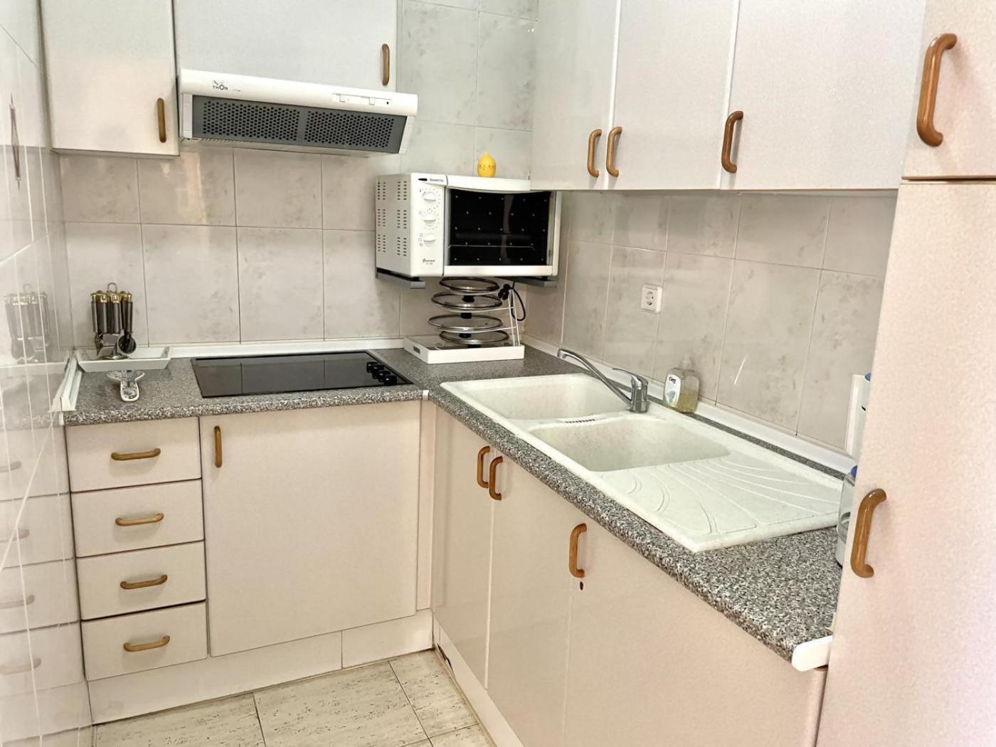 33Apartamento Soleado De Dos Habitaciones エンプリアブラバ エクステリア 写真